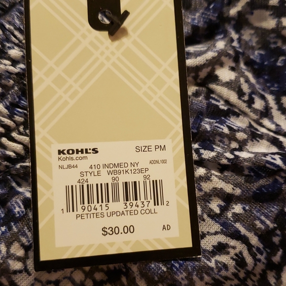 Dana Buchman petite print smocked burnout top - Picture 3 of 4